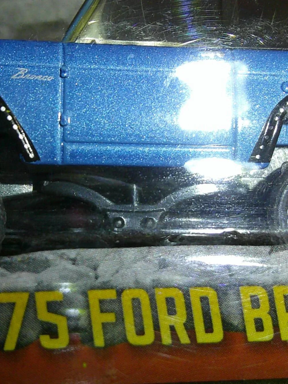 1:64 Greenlight All-Terrain Series 2 Blue 1975 Ford Bronco New in Package Mint